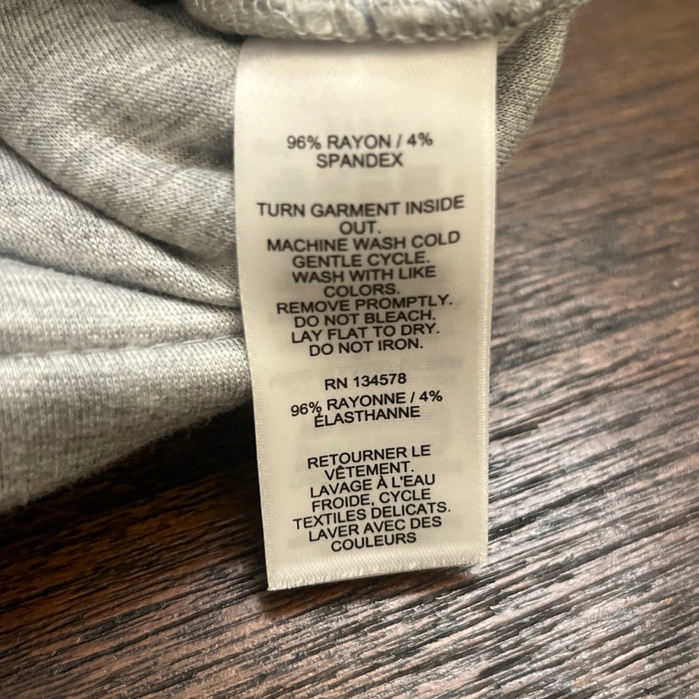 Vineyard Vines Girls Quilted Dreamcloth Vest Light Gray Heather XL 16 NWT - Picture 8 of 8
